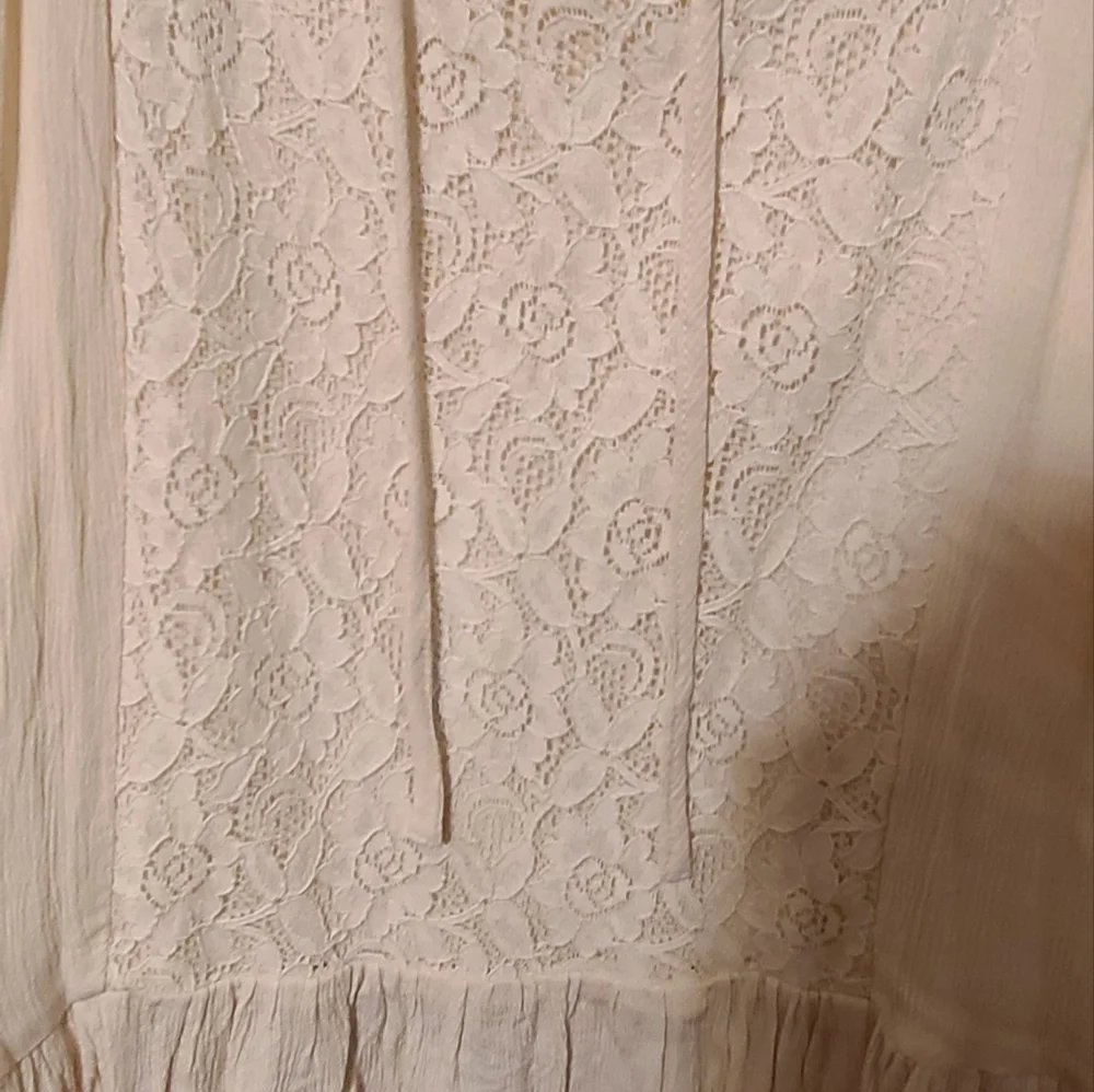 Torrid Tank Top - Picture 4 of 5
